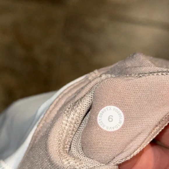 Lululemon Key To Balance Tank Top - Picture 3 of 5